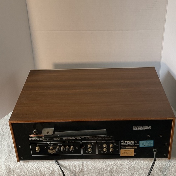 Yamaha Silver and Brown AM/FM Stereo Tuner CT-810 vintage - Picture 4 of 8